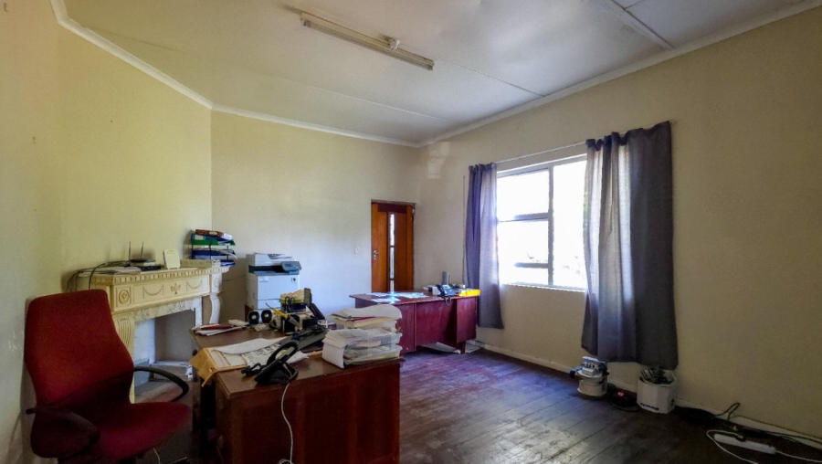 5 Bedroom Property for Sale in Selborne Eastern Cape